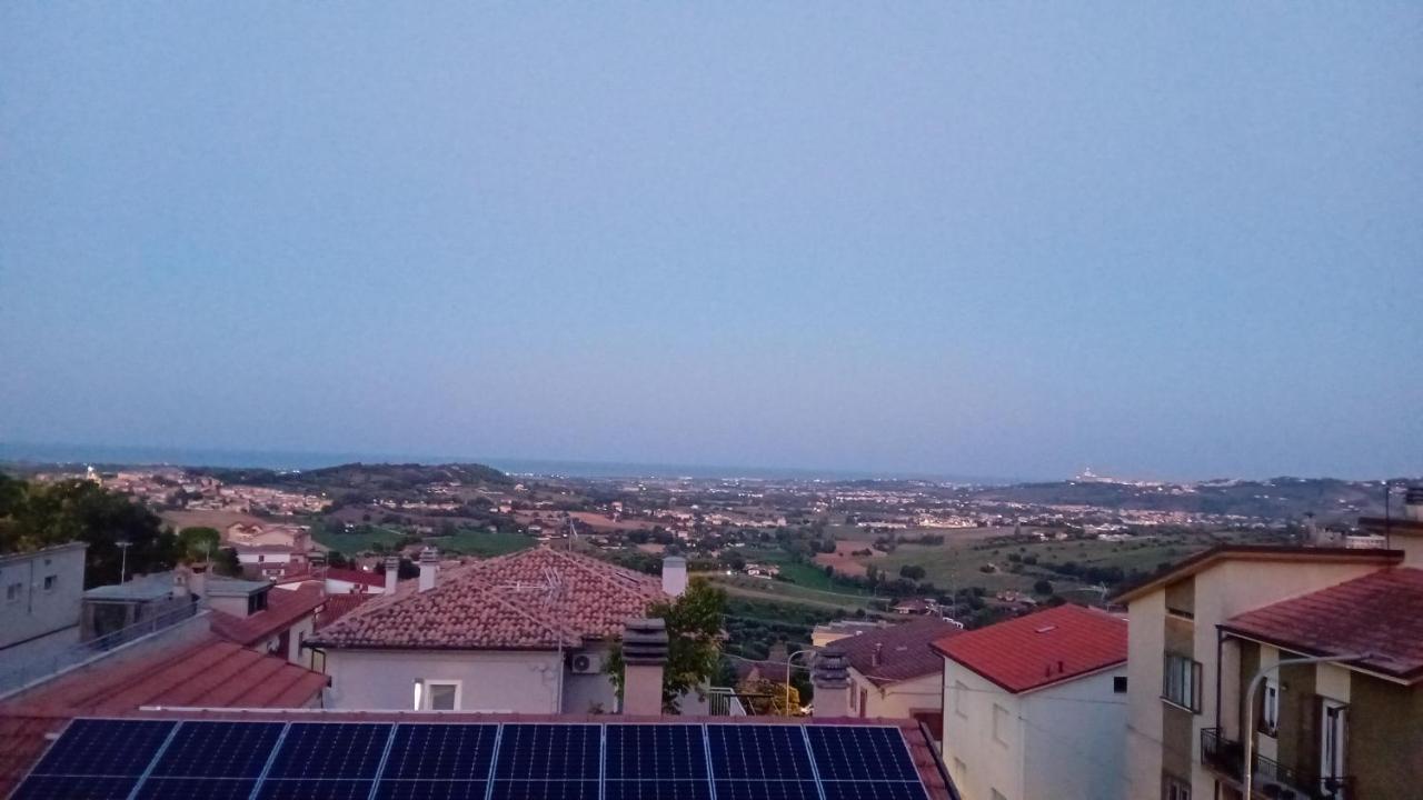 La Dimora Dei Musicisti Bed and Breakfast Castelfidardo Buitenkant foto